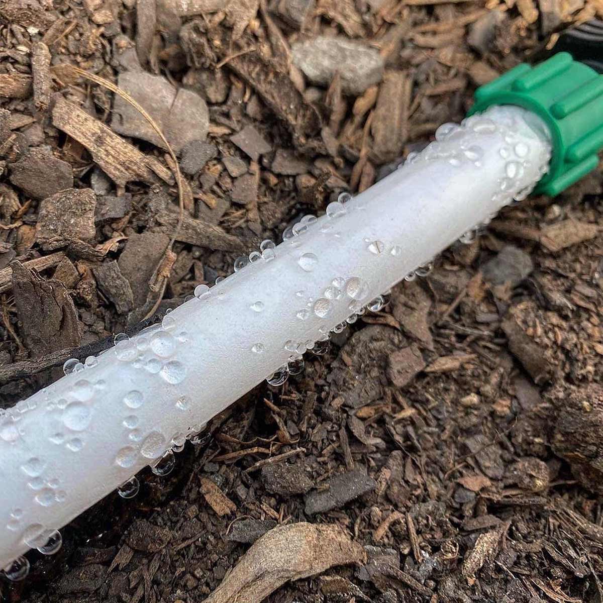 BluSoak Drip Tape to 8mm Barbed Adapter